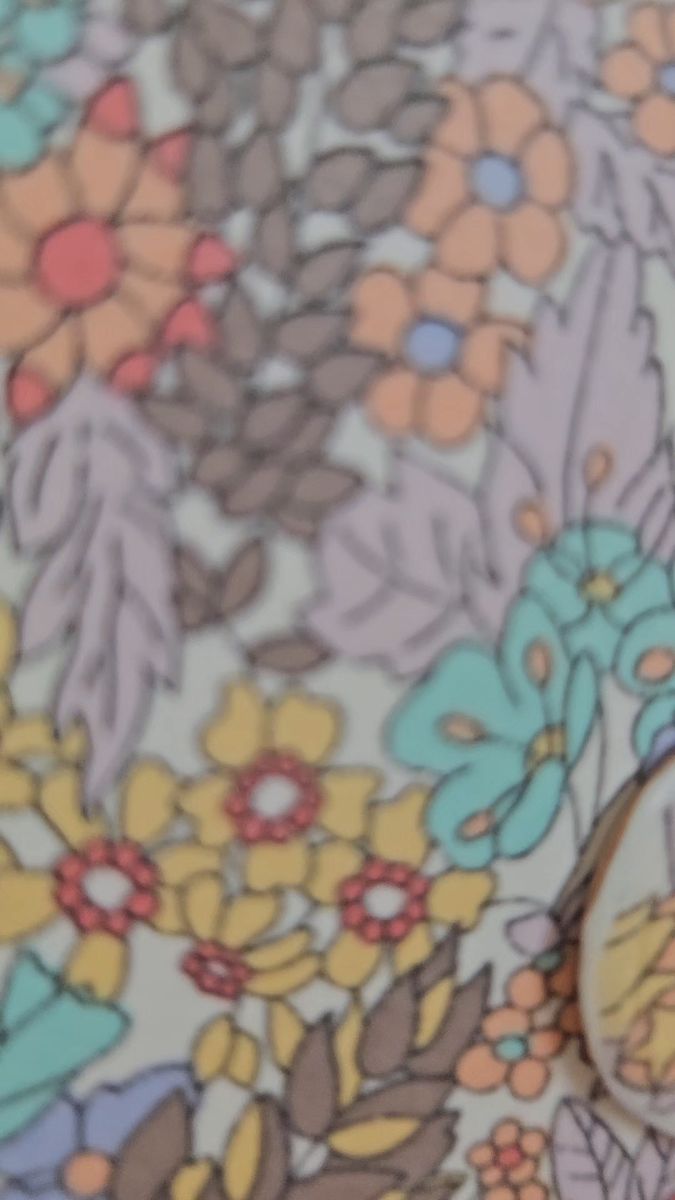 リバティハンドメイドスマホケース手帳型 花柄 目立つ 丈夫なケース ストラップ対応 Android