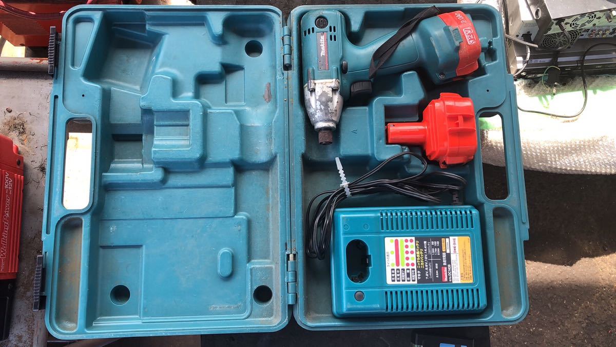 203】マキタ makita 電動工具 インパクトドライバー 6914D充電式 | www