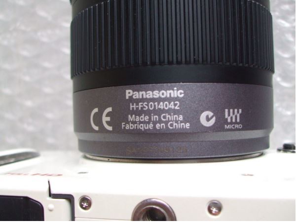 ヤフオク! - Panasonic DFC-GF2 + H-FS014042 レンズ + 充電
