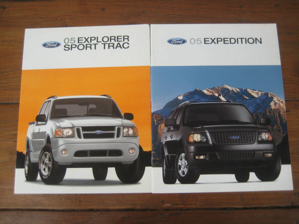 【USA カタログ】★2005 FORD EXPLORER SPORT TRAC & EXPEDITION★アメリカ版 フォード エクスプローラー★【即決】_画像1