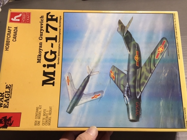 ミグ　MiG-17F　1/48 ホビークラフト ％AM_画像1