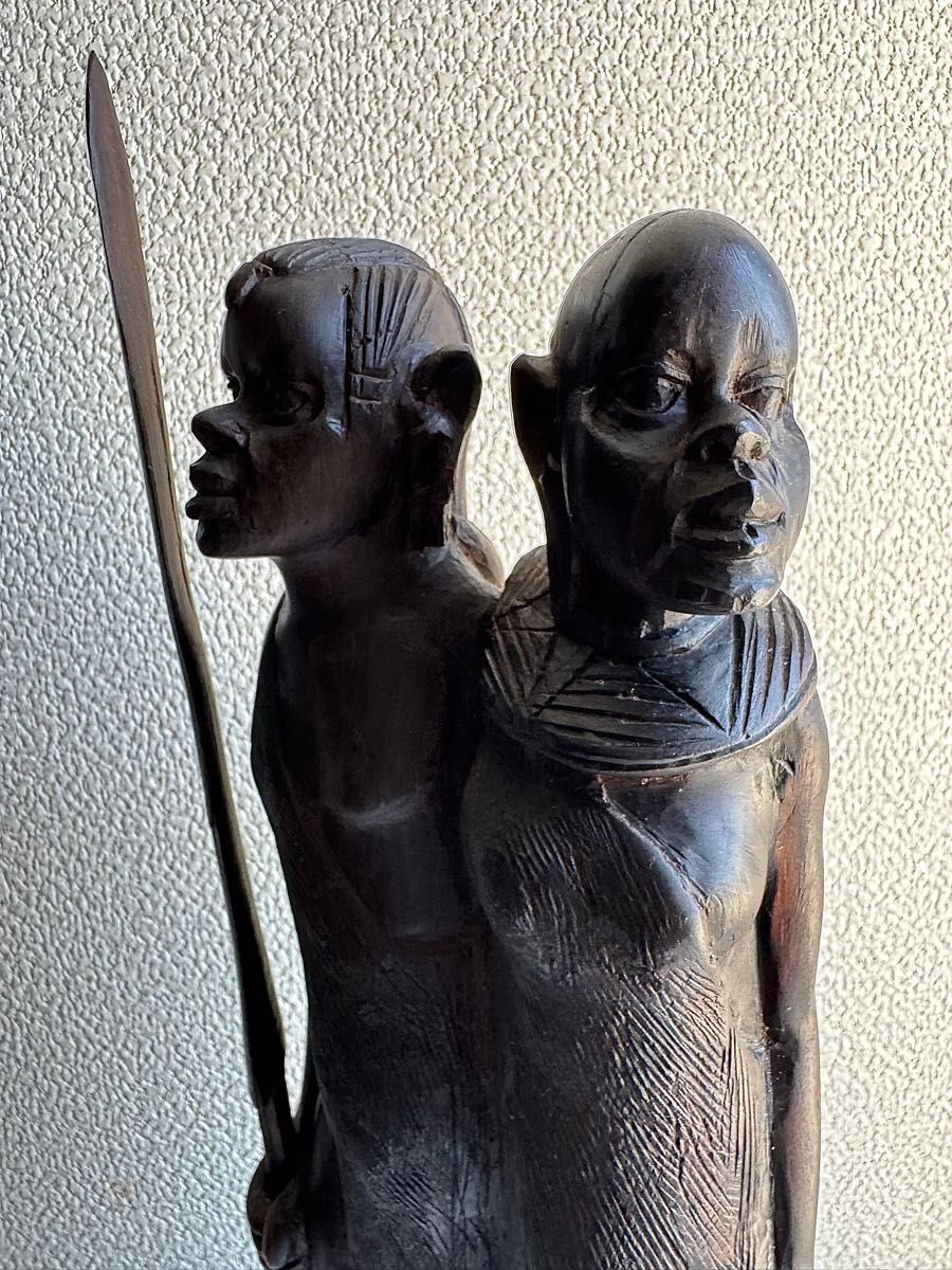 ○ アフリカ 【マサイ族】 彫刻／黒檀 〜かなり希少です〜 一点物