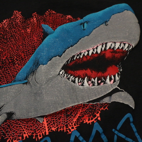 90s SHARK BAHAMAS サメ Tシャツ L ブラック 発砲プリント アニマル 魚 フィッシュ ジョーズ JAWS イラスト アート キャラクター USA古着_画像3