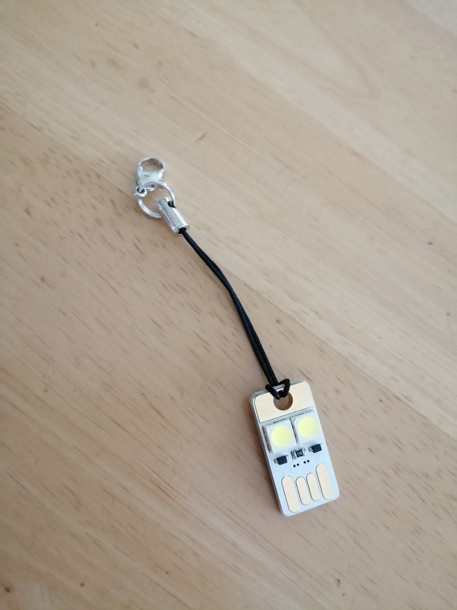 コンパクトLED ライト　USBタイプ　白色LED 