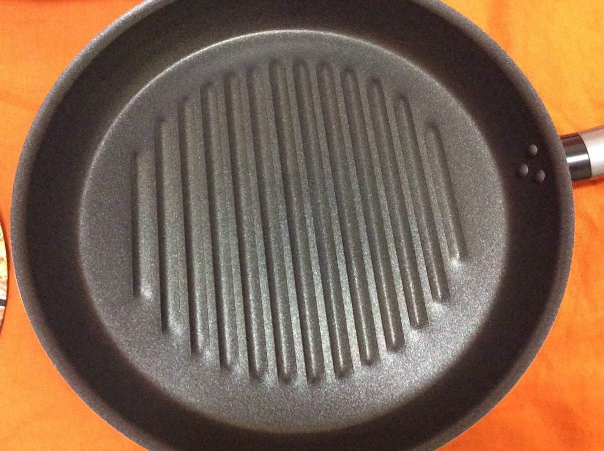 ティファール☆T-FAL☆MADE IN FRANCE☆Round Steak Pan☆27cm☆ラウンドステーキパン_画像2