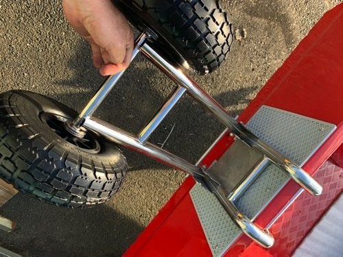  aluminium boat .,BEE original / lever . up lowering clamp Dolly /4 -inch non flat tire attaching 