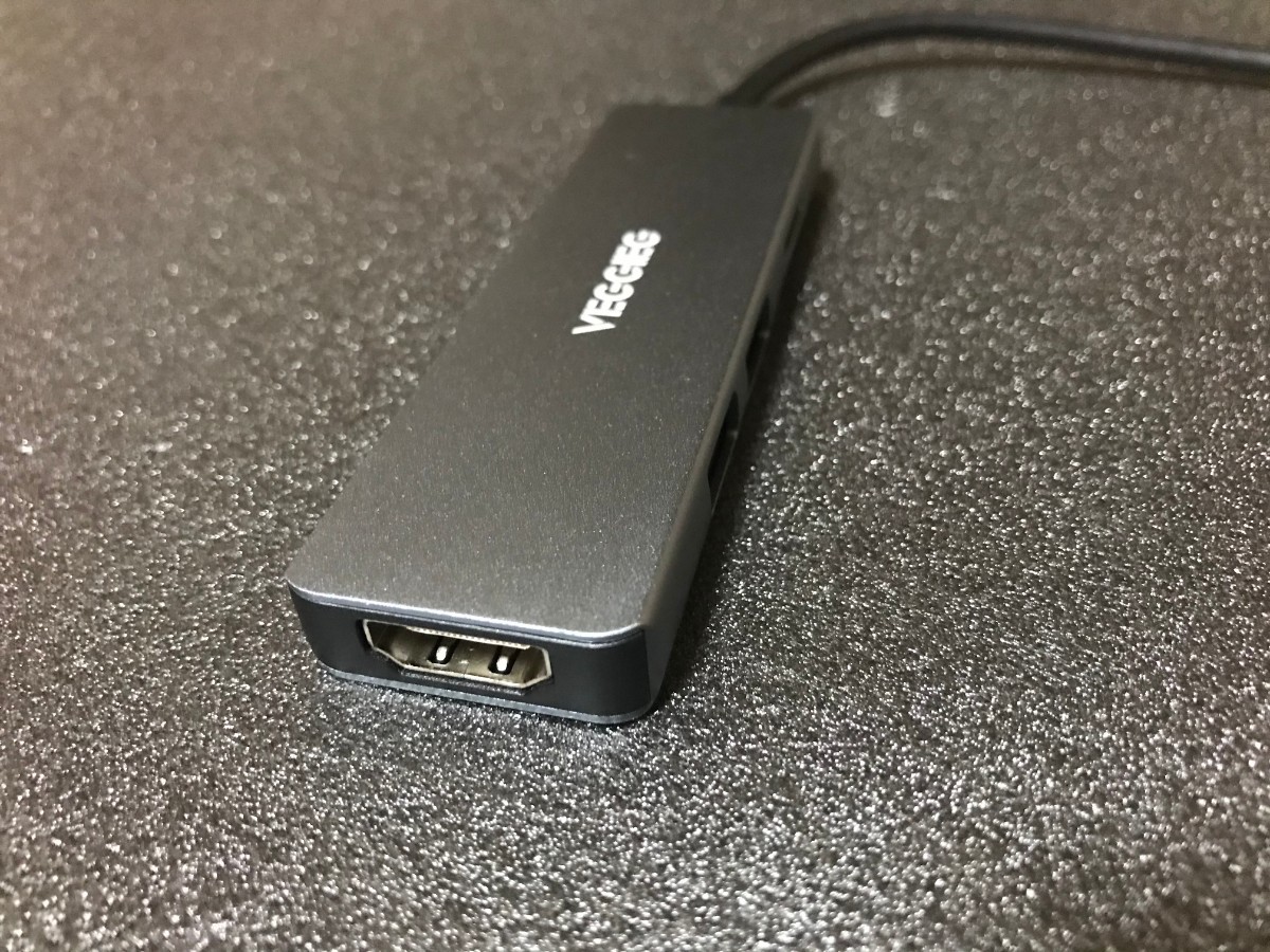 USB Type C ハブアダプター,5-in-1 PC  Mac スマホ対応