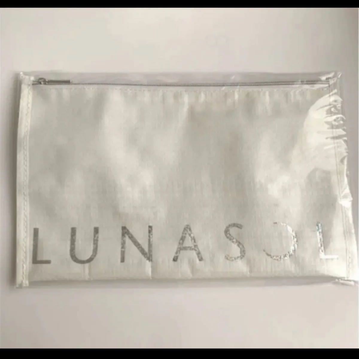 ルナソル LUNASOL スタイリッシュ マルチ ポーチ フラットポーチ 新品