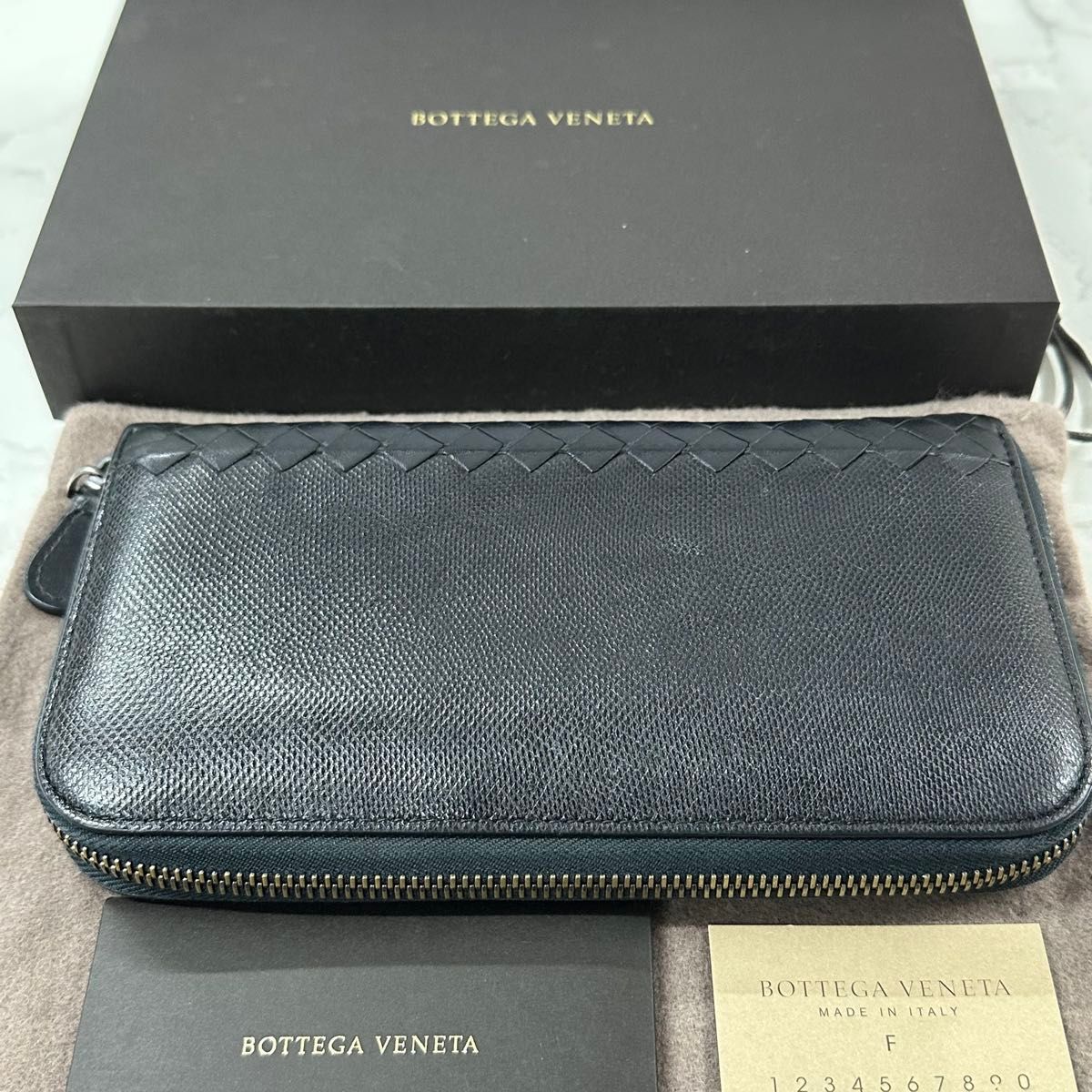 新品同様‼️ 希少　ボッテガヴェネタ　財布　折り財布　イントレチャート　リザード 新品同様 希少 ボッテガヴェネタ BOTTEGAVENETA 財布 長財布