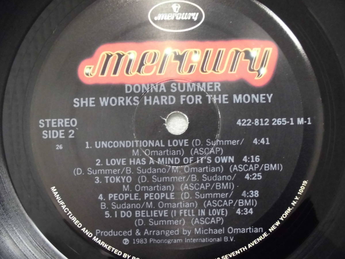 良盤屋 Ｐ-1777◆US盤　LP◆Pop Rock-　ドナ・サマー 　Donna Summer She Works Hard For The Money＞1983　送料480_画像7