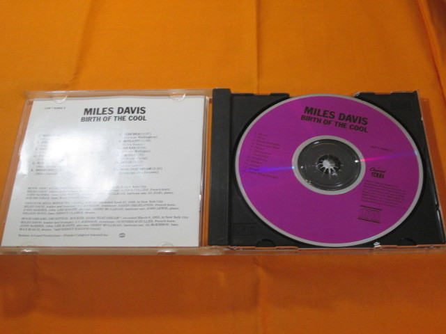 ♪♪♪ マイルス・デイビス Miles Davis 『 Birth of the Cool 』輸入盤 ♪♪♪_画像3