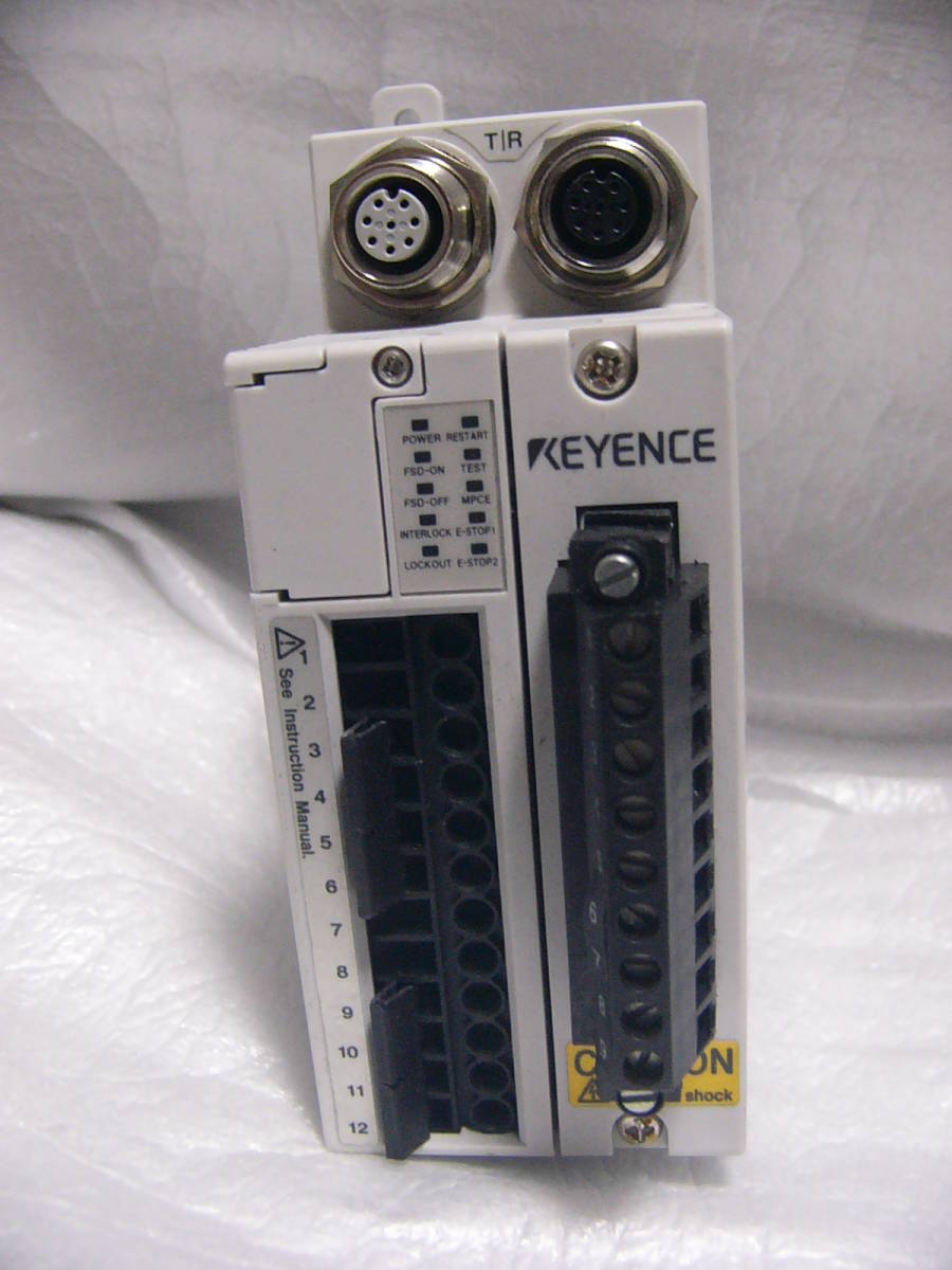 未使用品】 ☆動作保証☆ Keyence SL-R11 セーフティコントロール