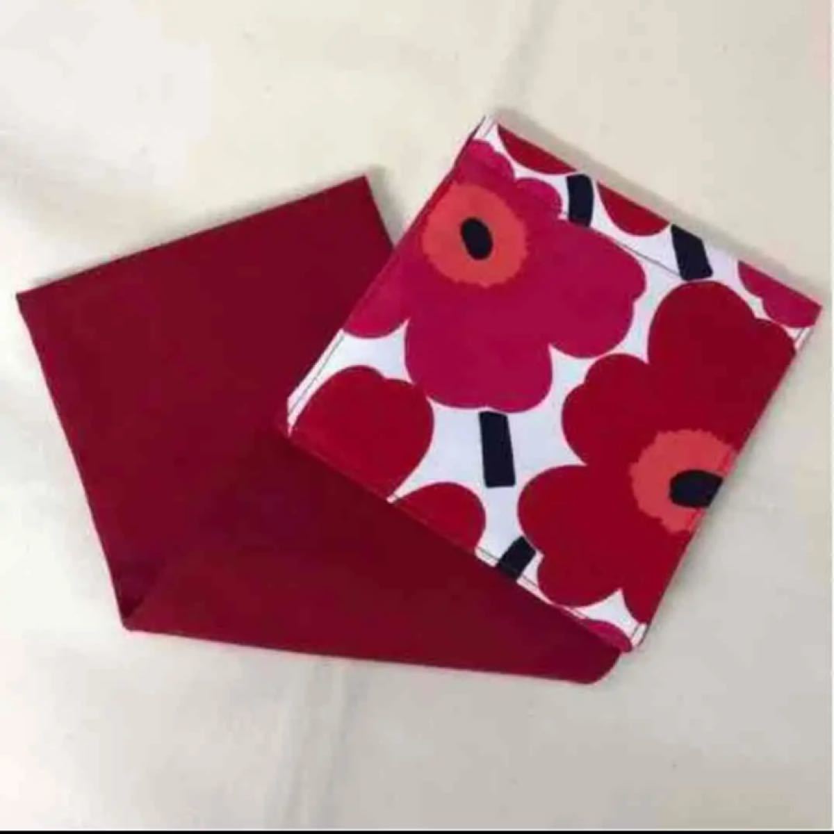 marimekko トイレットペーパーホルダー