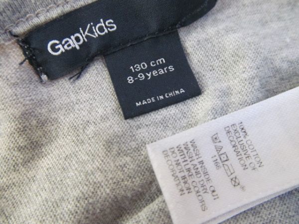 (37546)GAP KIDS Gap Kids девочка безрукавка cut and sewn майка принт серый 8-9 130.USED