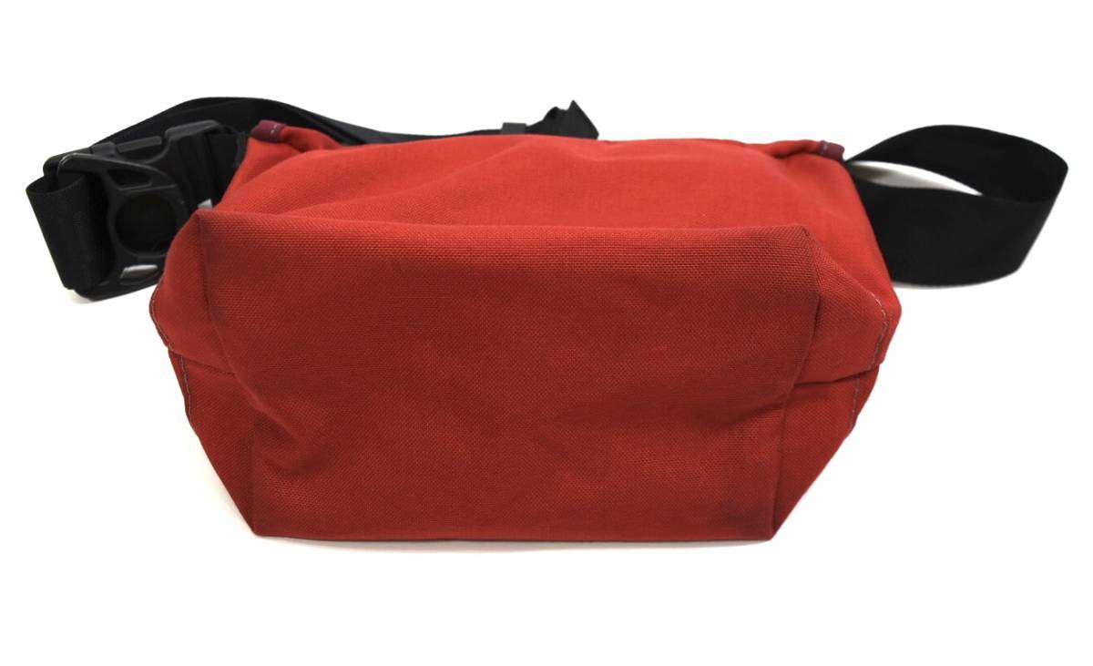 FREDRIK PACKERS Fredric paker z small messenger bag red 