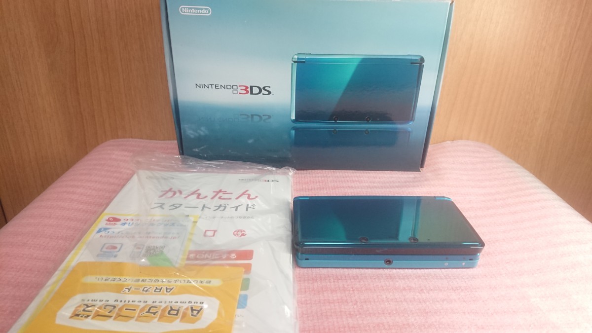 ニンテンドー 3DS 本体 ブルー グリーン