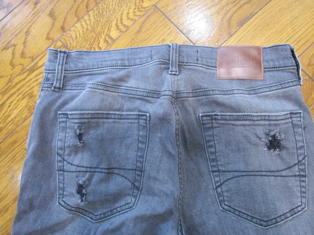 HOLLISTER　メンズ デニムパンツ　黒　SKINNY　FIT　W32　L30