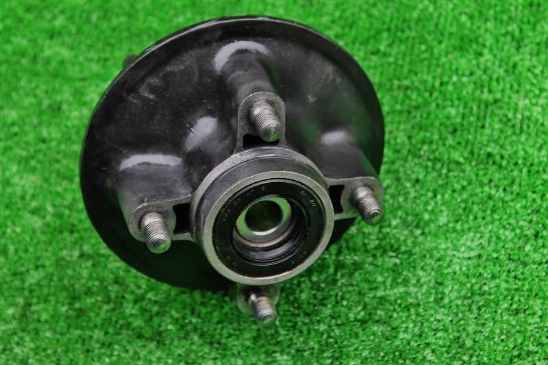 KTM 125DUKE rear wheel hub *125 Duke used 90906