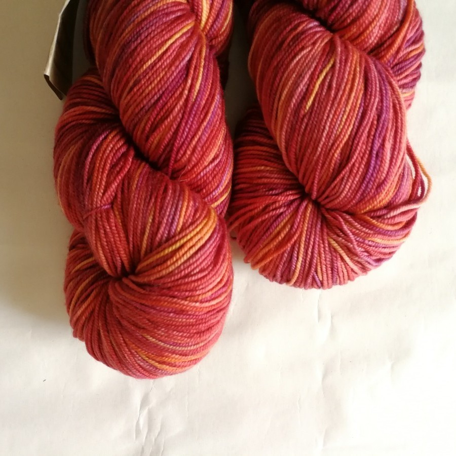 Abuelita yarns superwash merino 8かせ