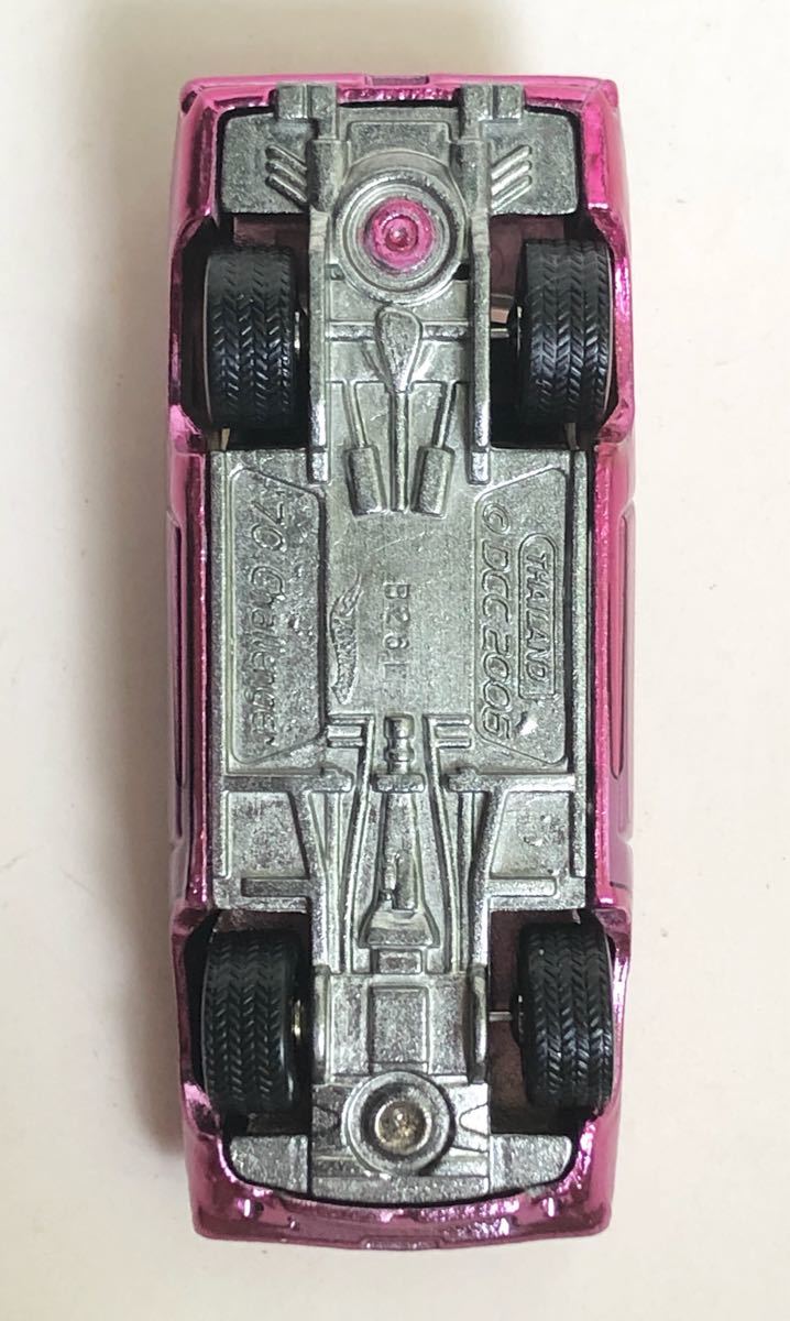 激レア 1970 Dodge Challenger Hemi Classics 5 Chase Box 30 Car Set ばらし チェイス トレジャー Spectraflame Pink スペクトラ ピンクの画像10