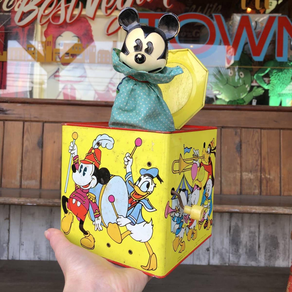 即決 Mickey Mouse ジャックインザボックス びっくり箱 ヴィンテージ ディズニー パレード ミッキーマウス ドナルド グーフィー