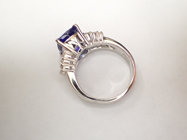 美品 Pt900 タンザナイト3.38ct ダイヤ デザイン リング 指輪_画像7