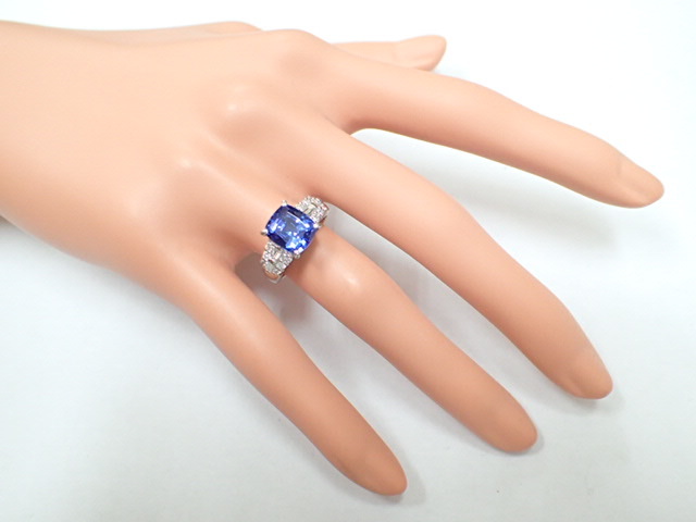 美品 Pt900 タンザナイト3.38ct ダイヤ デザイン リング 指輪_画像9