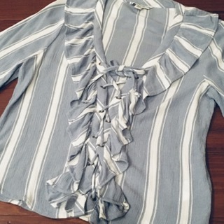 [AMERICAN EAGLE OUTFITTERS] stripe frill tops size/ XS blue gray American Eagle 