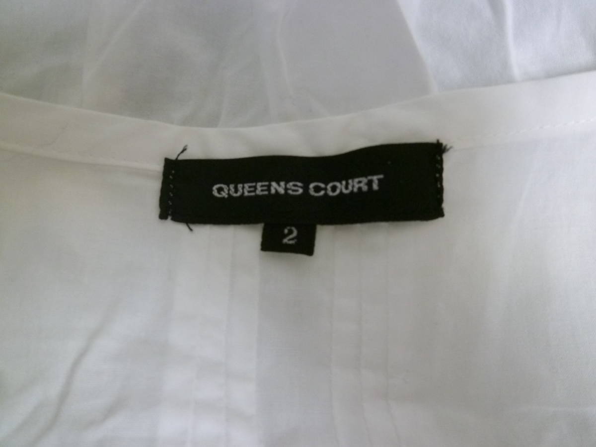 QUEENS COURT/ Queens Court! white front opening Logo Mark entering button cotton shirt cut and sewn 2/ white hem race short sleeves Vicky!326
