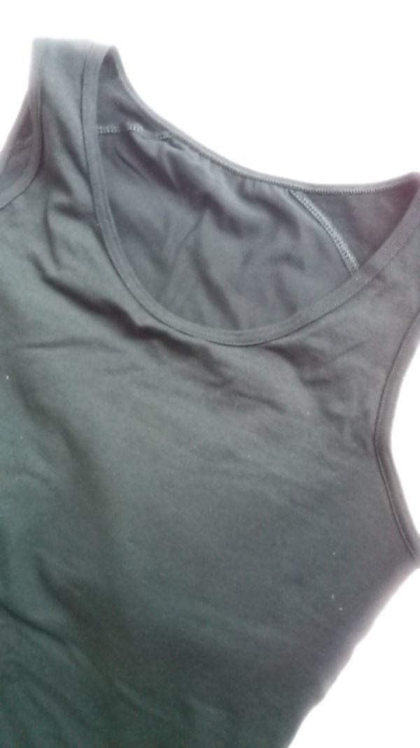 a6825* with translation ....bla top tank top L-LL black mail delivery 