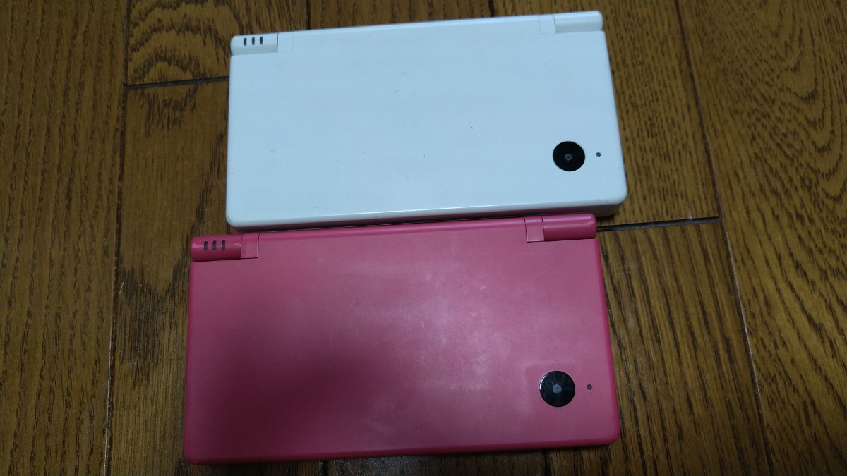Nintendo ニンテンドーDS DSi ホワイト ピンク