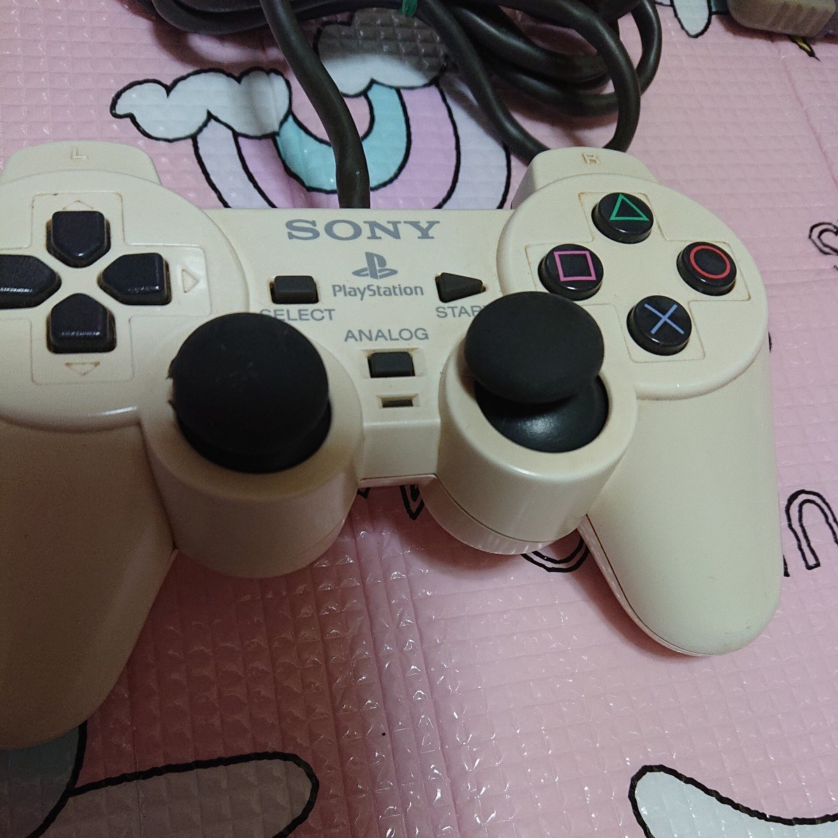 PS1？PS2？ワイヤレス？コントローラー3個、ジャンク品