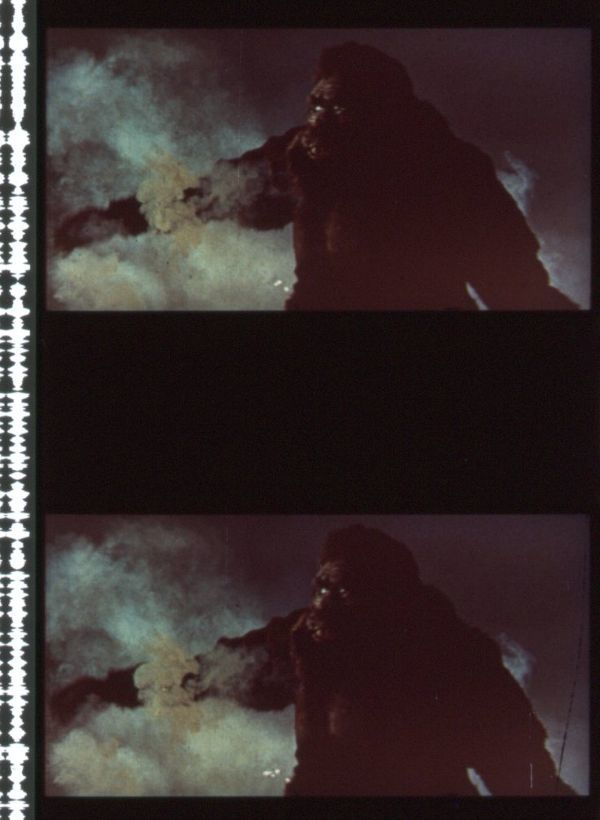 35mm予告フィルム9種×３コマ 東宝特撮 「キングコング対ゴジラ」 ⑤ 1962年　_画像5