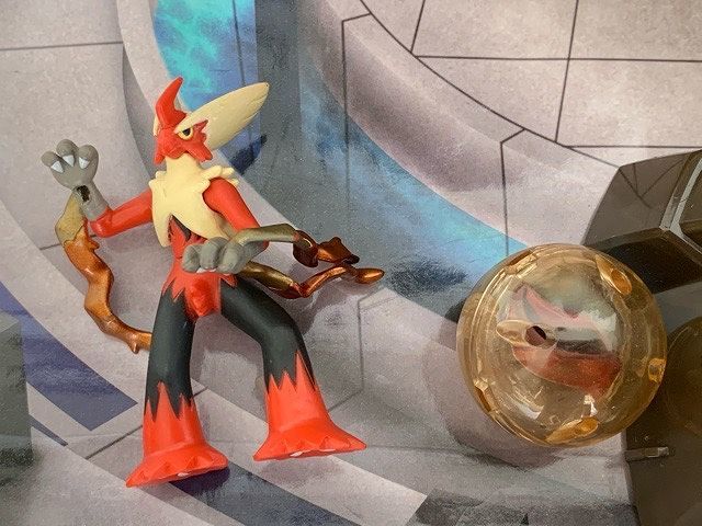 Paypayフリマ 即決 送料込み ポケモンメガシャトー 付属 モンコレ メガバシャーモ メタリックカラー メガストーン バジャーモナイト Paypayフリマ 即決 送料込み ポケモンメガシャトー 付属 モンコレ メガバシャーモ メタリックカラー メガストーン バジャーモナイト