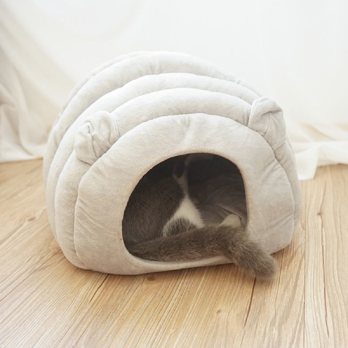 【値下げ不可】ペットハウス 猫用ベッド 猫 ドーム型 ベッド 犬小屋クッション付