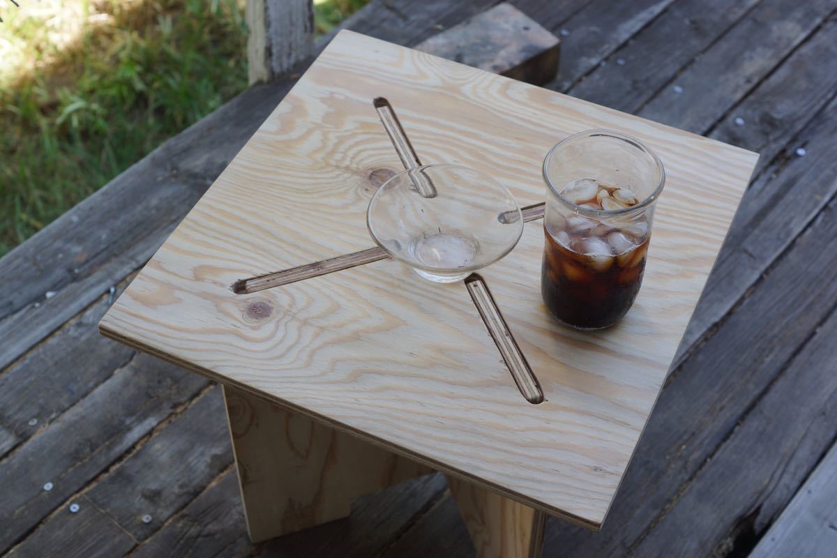 DIY キャンプテーブル