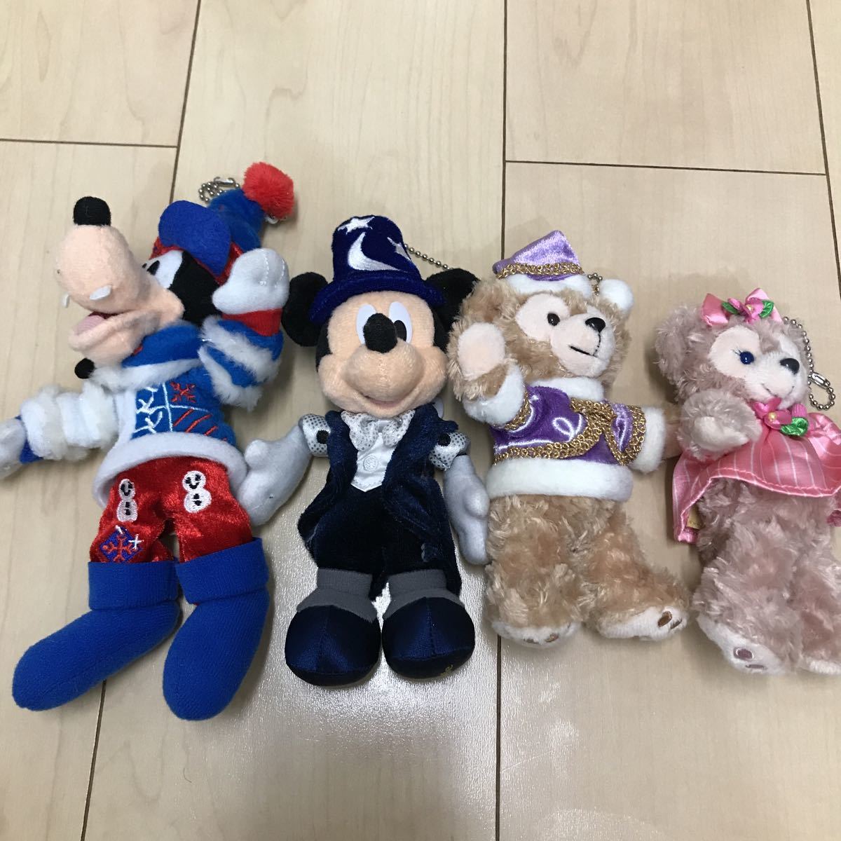 Paypayフリマ ダッフィー シェリーメイ ミッキー グーフィーぬいぐるみバッジ ディズニーランド ディズニーシー ぬいば Paypayフリマ ダッフィー シェリーメイ ミッキー グーフィーぬいぐるみバッジ ディズニーランド ディズニーシー ぬいば