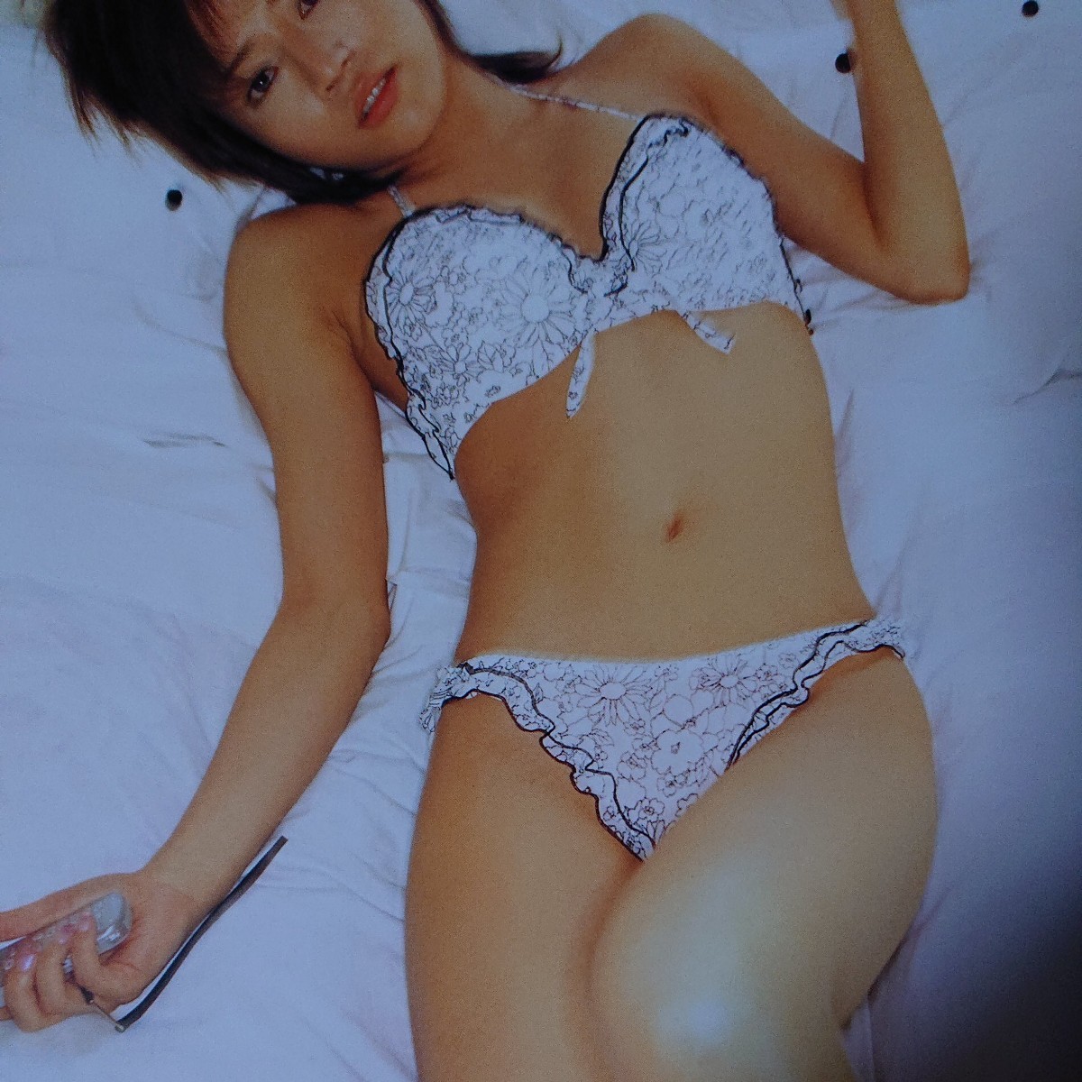 別冊釈由美子写真集＋ 生写真二枚