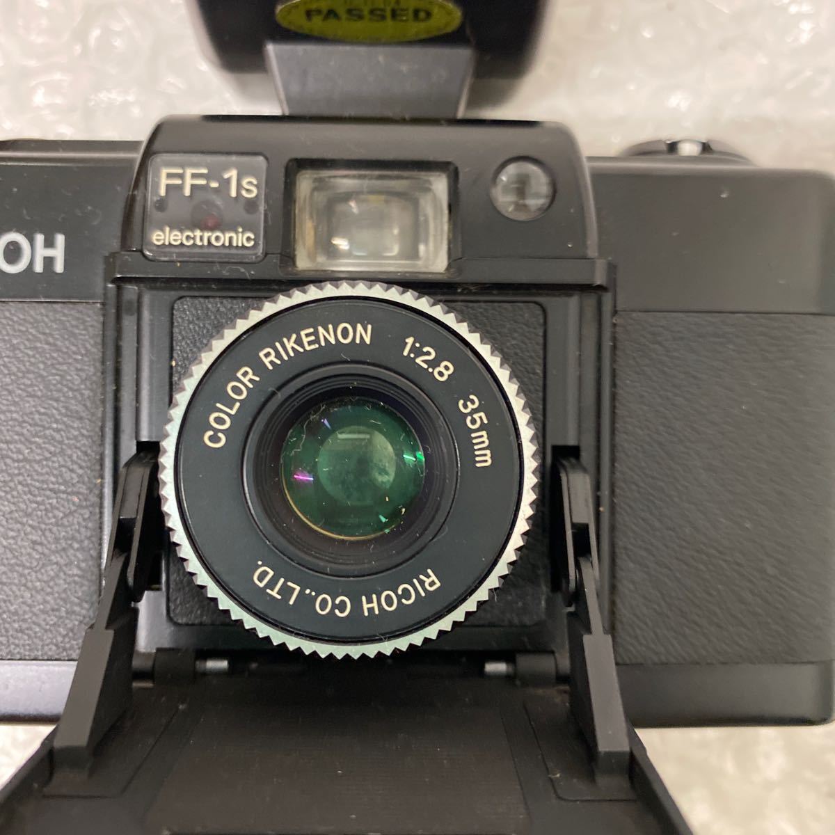 【ジャンク】リコー フィルムカメラ 専用ストロボ付（SL 121A）FF-1S F2.8 f35mm 1:2.8 RICOH _画像2
