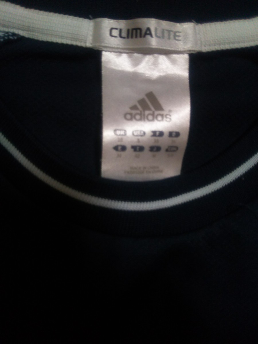 【最終値引き】アディダス  adidas  半袖レディースTシャツ