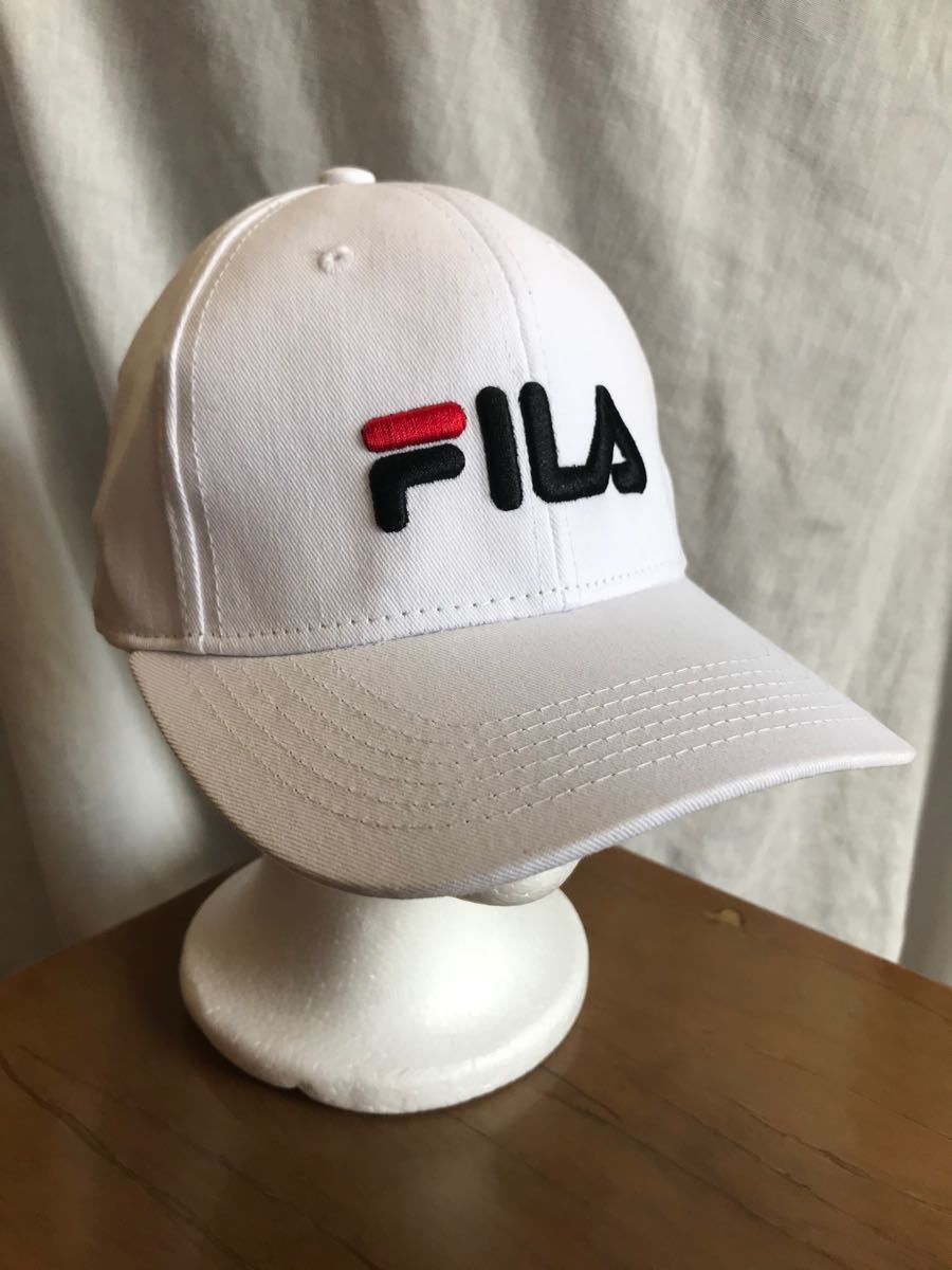 フィラ　FILA 新品未使用　キャップ　帽子　