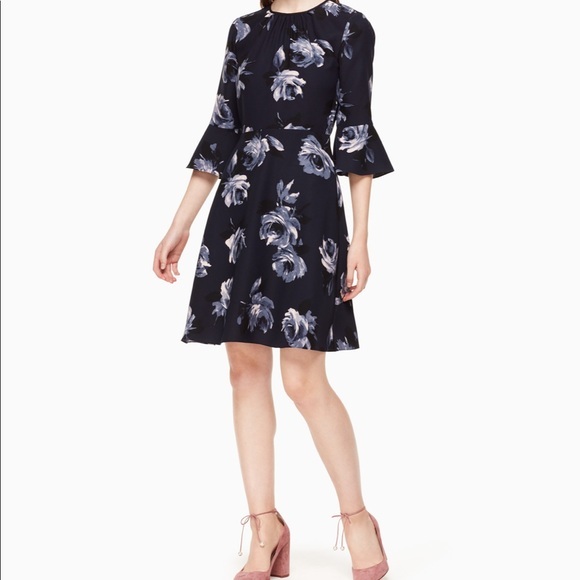 新品送料無料US2号/JP9号ケイトスペード ニューヨークKate spade night rose crepe dress　バラ柄ワンピース　紺色