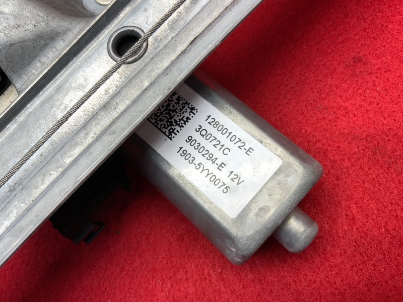 RU007 2R ルノー キャプチャー インテンス 左フロント パワー RU007 2R ルノー キャプチャー インテンス 左フロント パワー