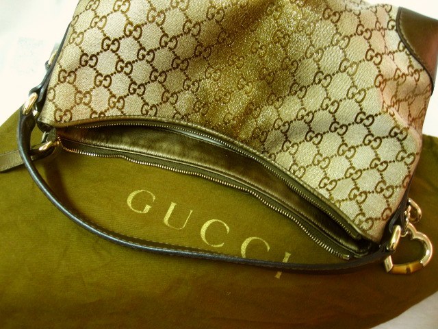 美品 グッチ GUCCI GG ハートビット ハンドバッグ ショルダーバッグ 269959 F851G 9720 正規店購入品_画像4