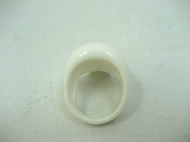 新品 アクリル スカル リング 指輪 ドクロ 白 ホワイト 14号_画像4