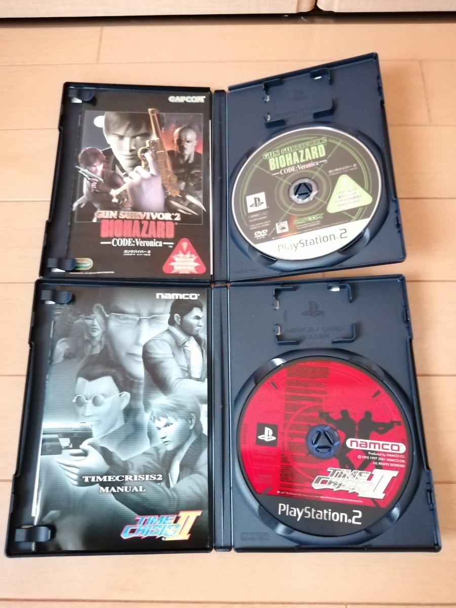 Paypayフリマ Ps2 バイオハザード 攻略本 タイムクライシス2 ガンコン2セット Paypayフリマ Ps2 バイオハザード 攻略本 タイムクライシス2 ガンコン2セット