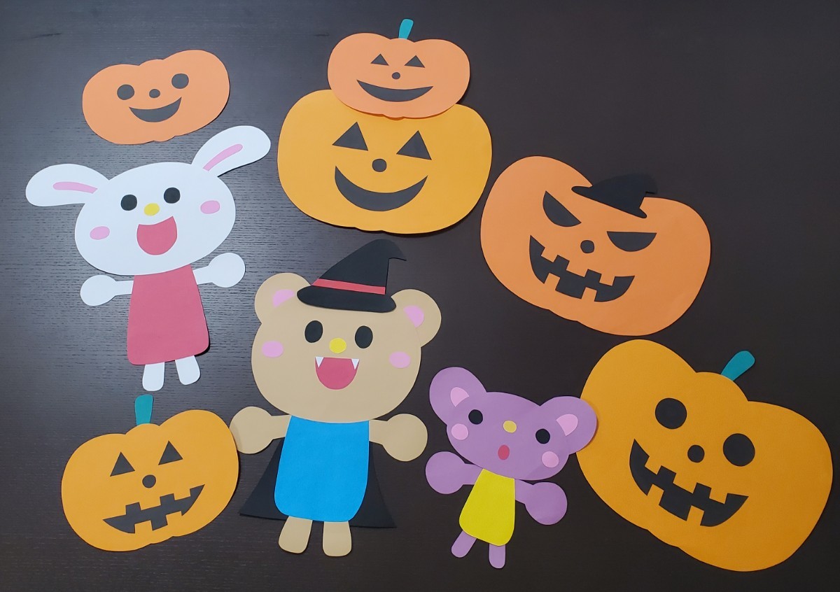 【ハンドメイド】壁面　窓面　幼稚園　保育園　ハロウィン　かぼちゃ　先生　保育士　