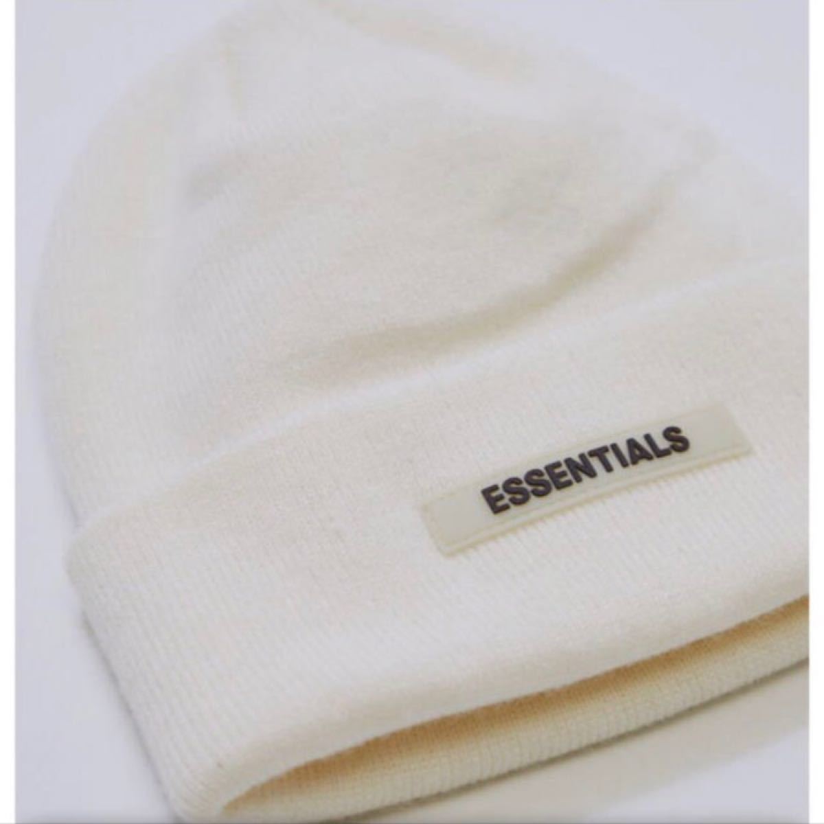 fog essentials  cuff beanie 白　ビーニー　ニット帽