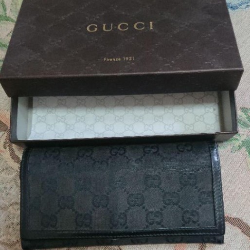 GUCCI　長財布