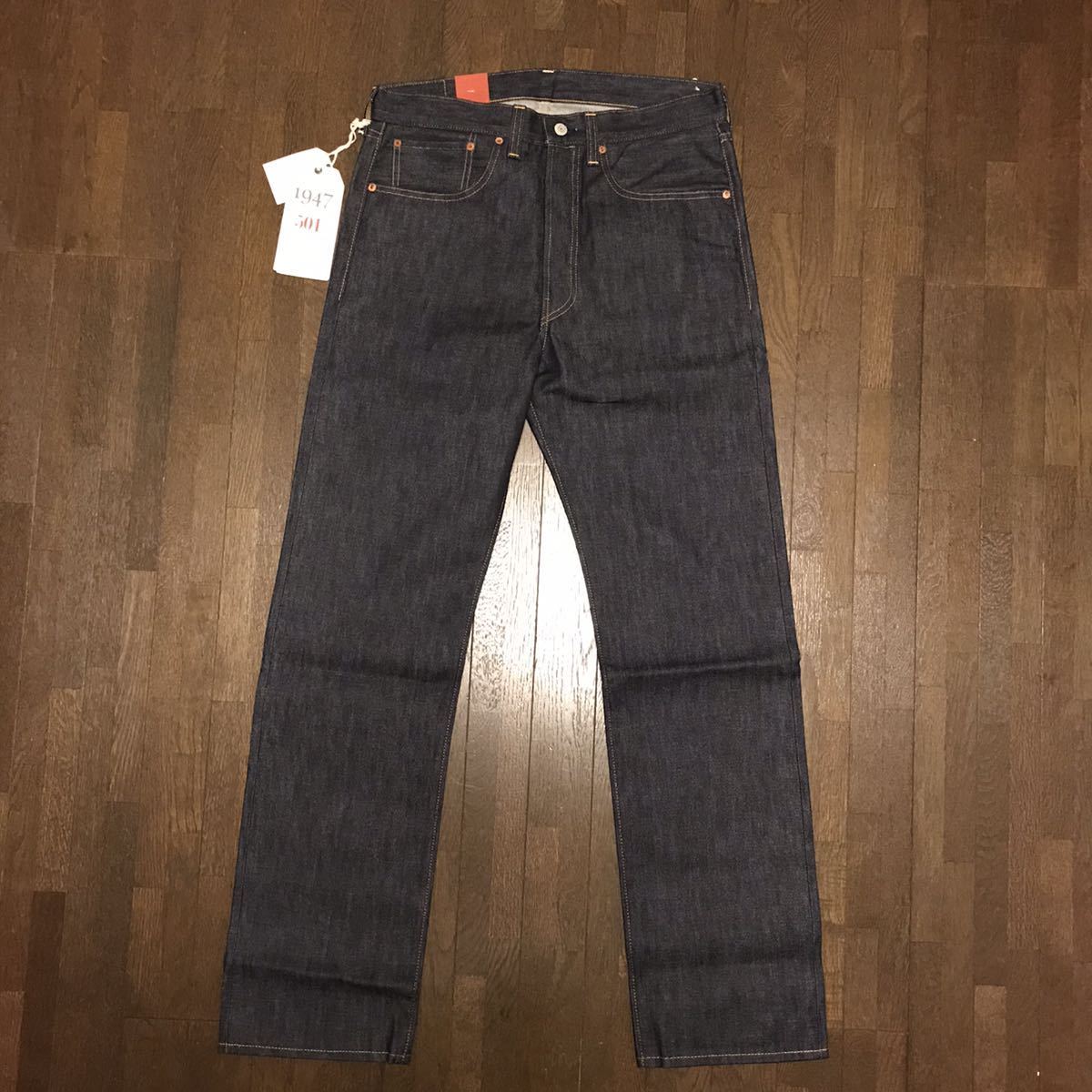 新品 34/34 USA製 levis vintage clothing lvc 47501-0167 1947年復刻 501XX リーバイス ビンテージ クロージング 革パッチ BIGE 米国製_画像2